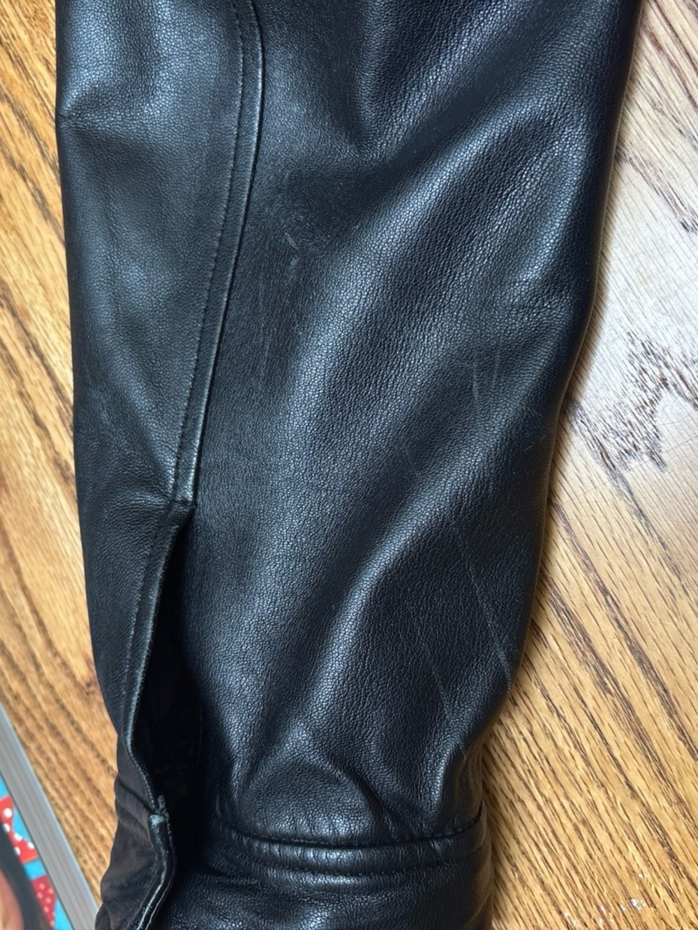 leather jacket - Picture 6 of 6